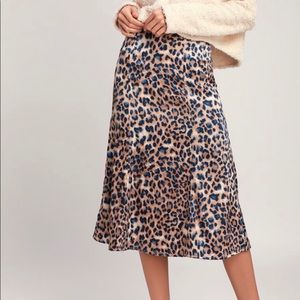 Lulu’s satin leopard print midi skirt